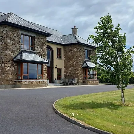 The Attic Lägenhet *